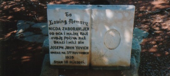 This is a photograph of the Headstone for Joseph John Yovich at Leonora