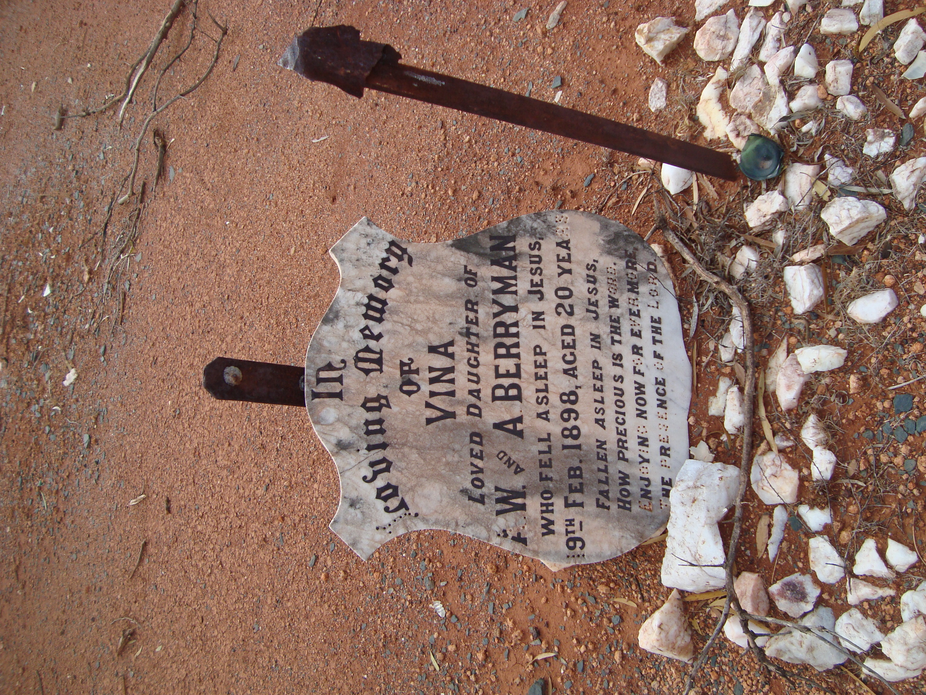 This is a photograph of the headstone for Vina WARNE at Menzes Cemetery