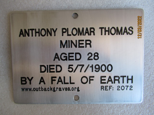This is a photo of Anthony Plomar Thomas's plaque at Edjudina Cemetery