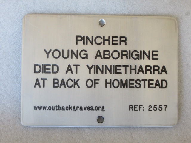 This is a photograph of plaque number 2557 for PINCHER at YINNIETHARRA