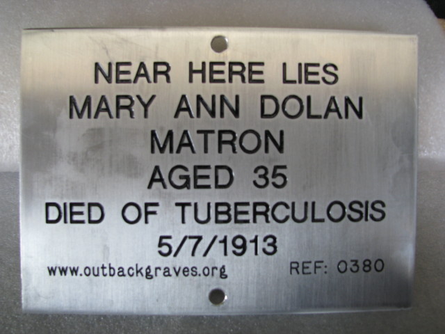 REF 0380 MARY ANN DOLAN - MALCOLM LAKE RAESIDE